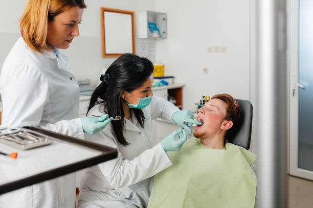 Best Emergency Treatment for Toothache in Lisle, IL